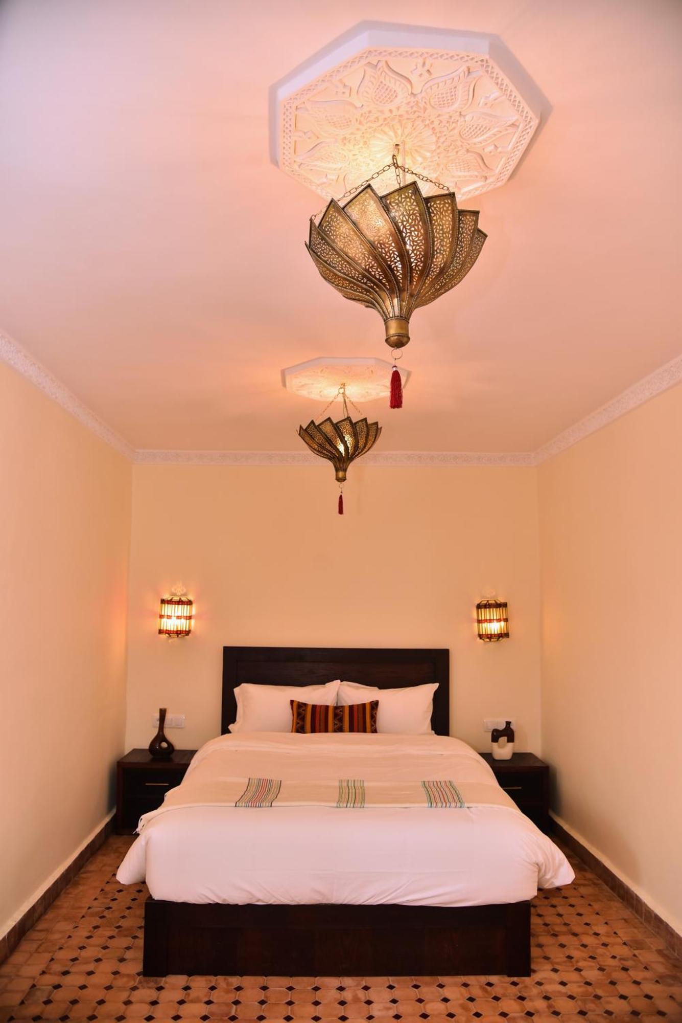 Riad Lily Rabat Luaran gambar